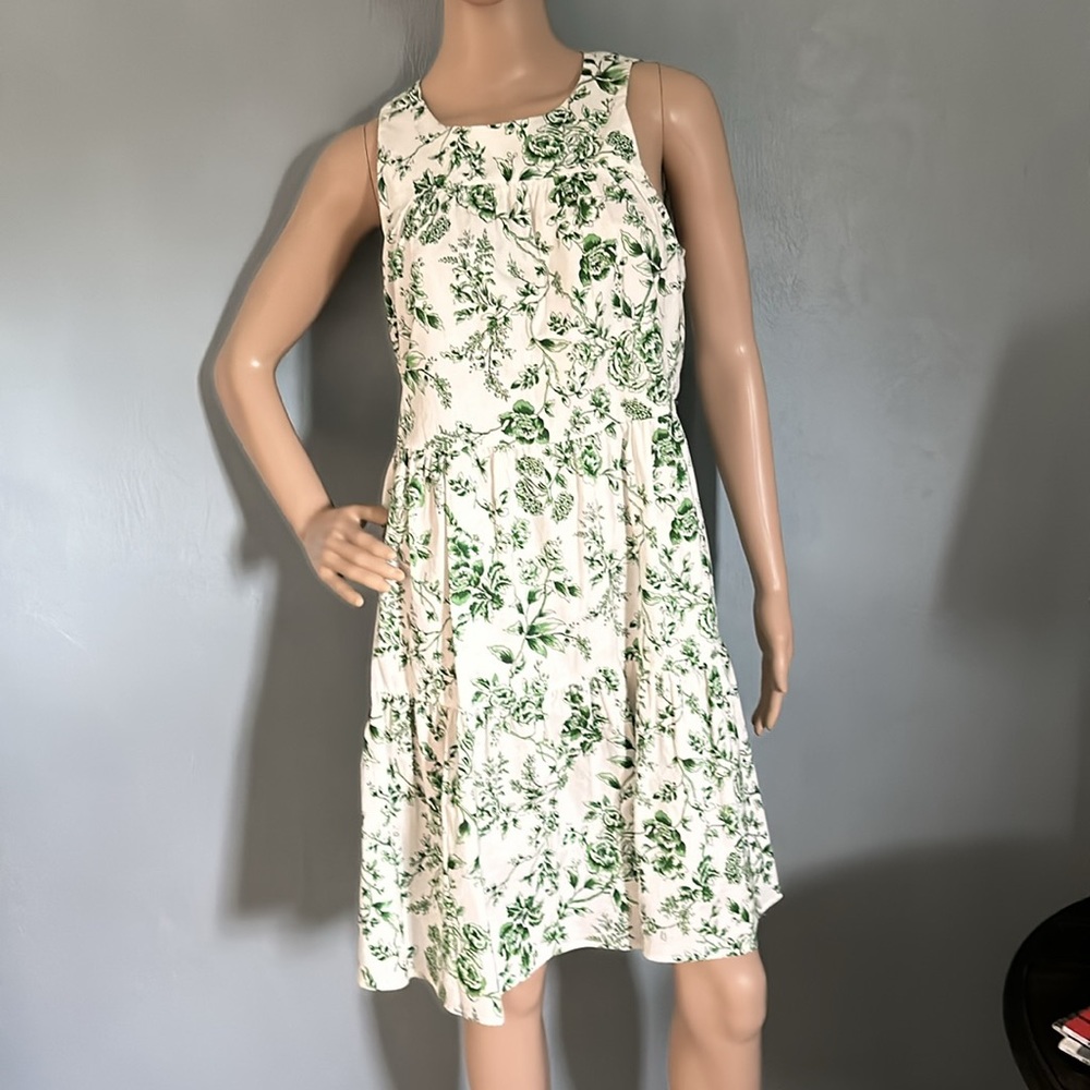 NWOT beautiful Glam Meets Gal Dress